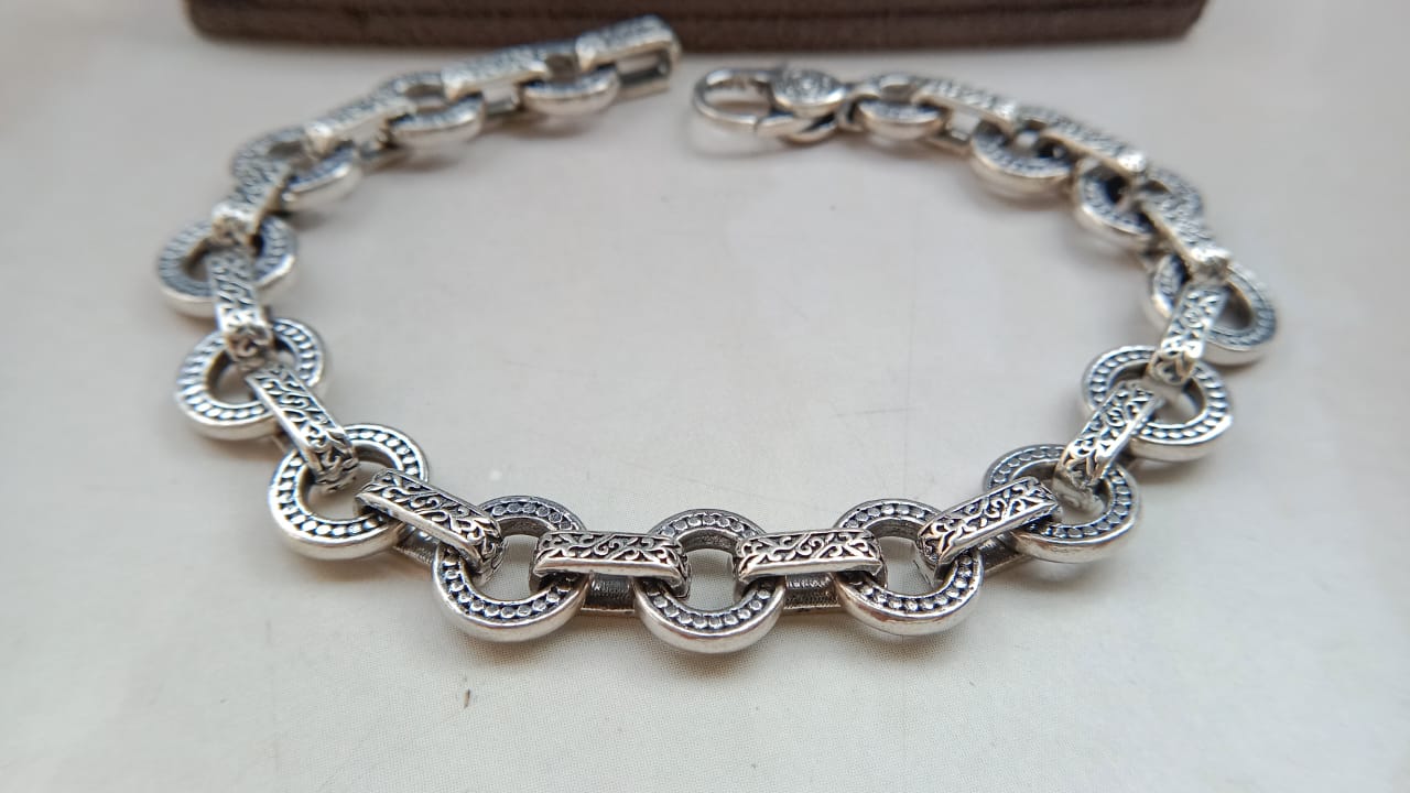 Vintage Round-Link Silver Bracelet for Men - 92.5 Sterling Silver