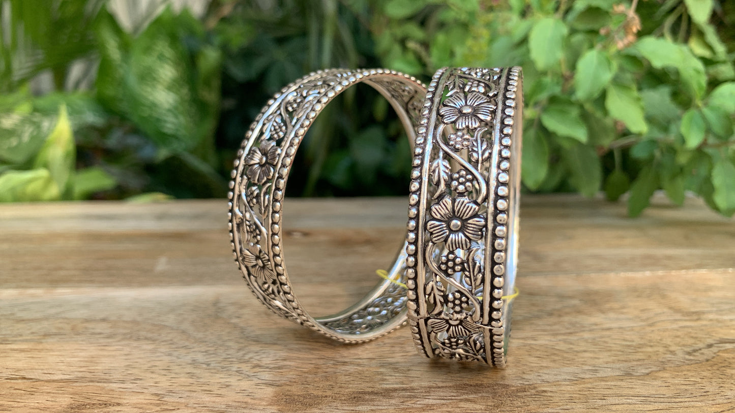 Vintage Oxidised Silver Floral Bangles for Women | Handcrafted Ethnic Kada | 925 Pure Silver