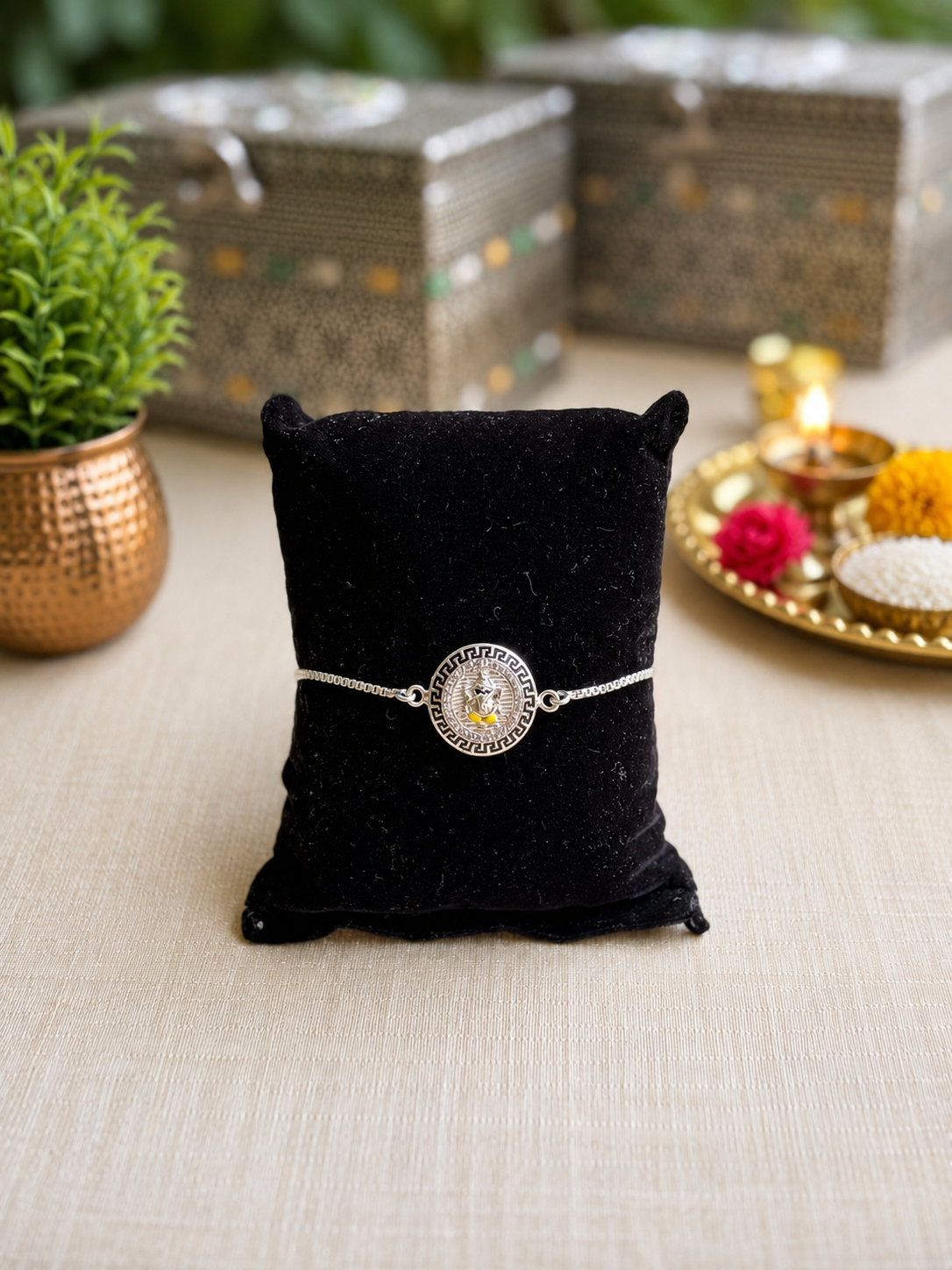 925 Silver Auspicious Vakratunda Ganesha ( ᬒᬁ ) Bracelet Rakhi with Adjustable Silver Chain