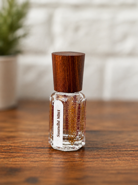 Saundhi Mitti Attar | First Rain, Wet Earth & Sandalwood Perfume Oil