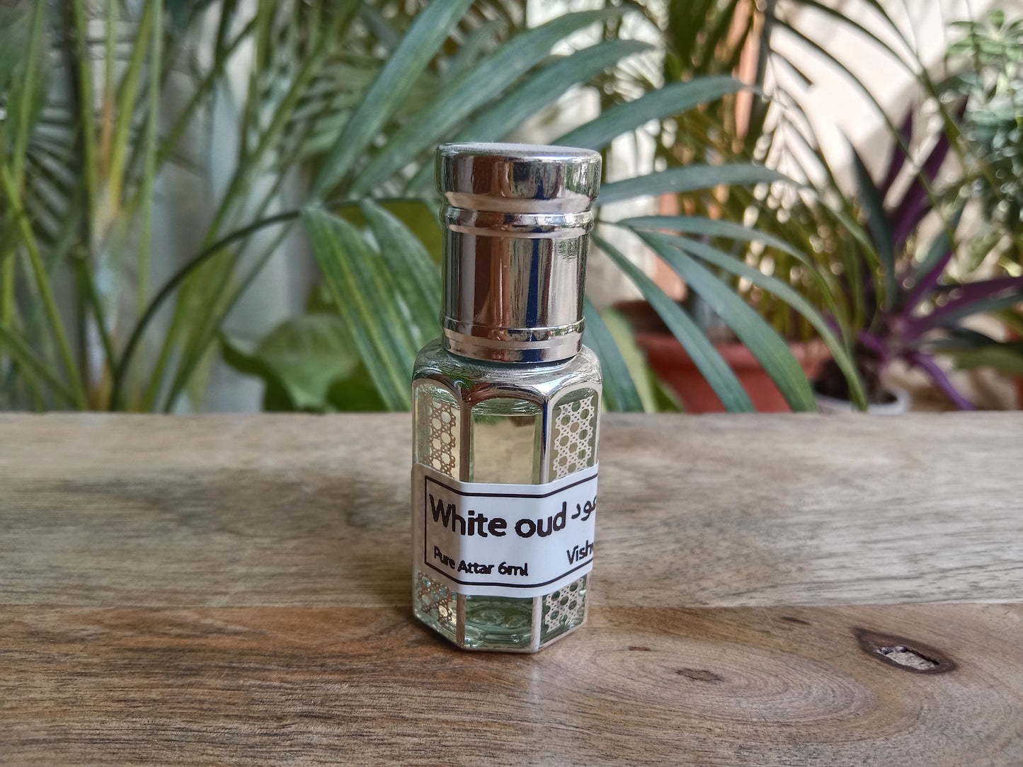 White Oud Supreme – Smooth Woody Attar