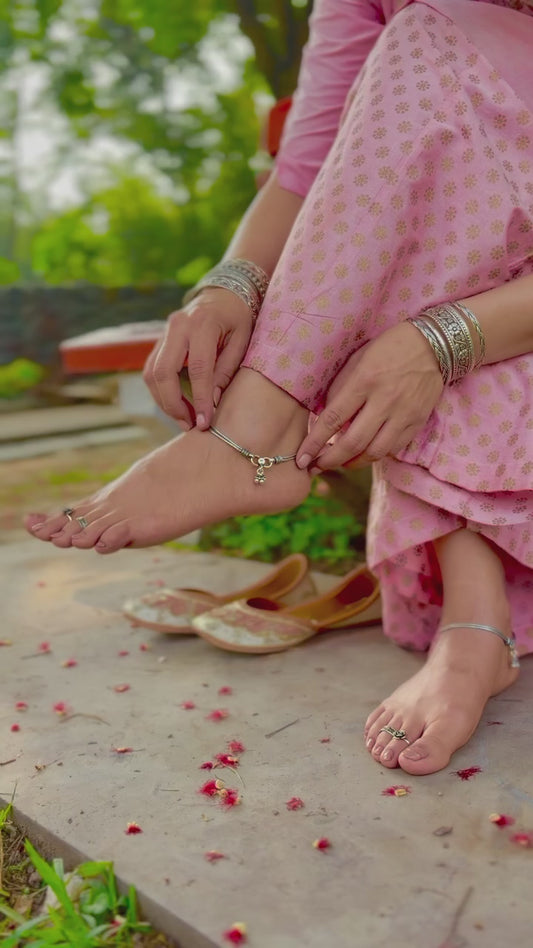 925 Silver Minimal Anklet Pair for Women | Oxidized Beaded Chain Payal with Hanging Charm