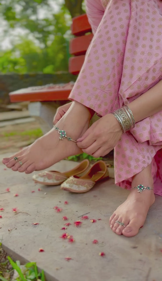 925 Silver Green & White Stone Floral Anklet Pair | Designer Payal with Multicolor Stone and Dangling Charm