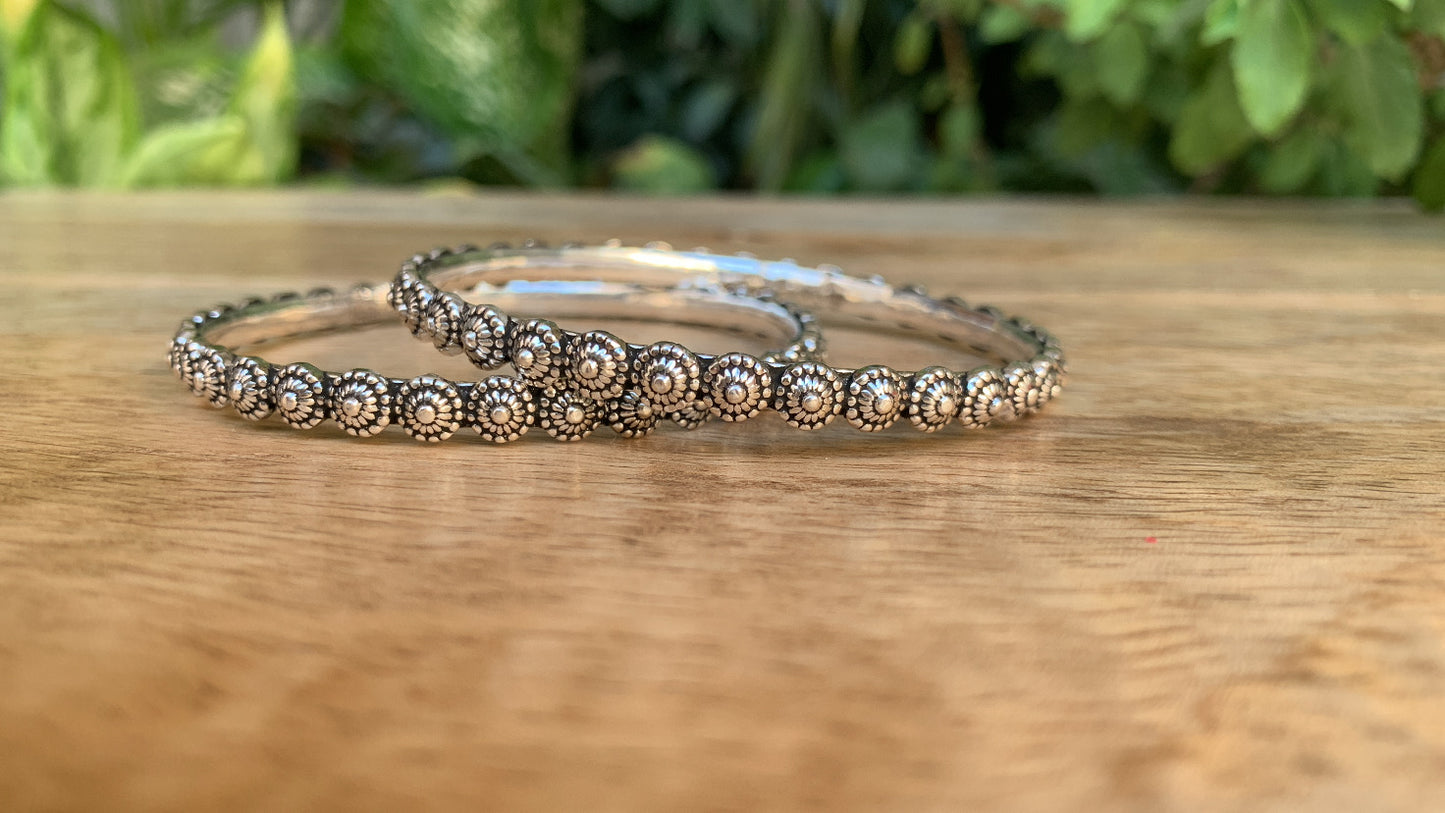 Silver Oxidised Round Motif Patterned Bangles, Kada Set